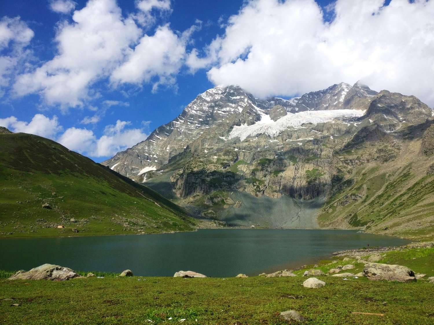 Tulian Lake Trek​
